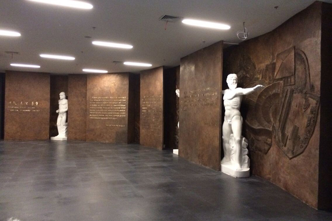 眾象雕塑為南京青奧博物館指定雕塑設(shè)計制作方